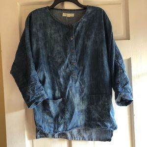 Anthro Staring at Stars Chambray acid wash tunic
